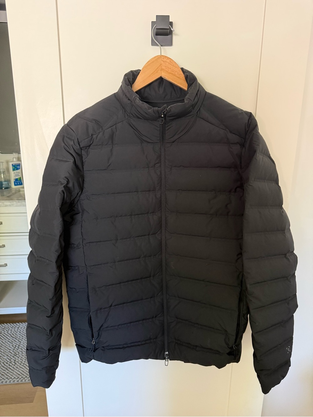 Men's Black Packable Puffer Jacket